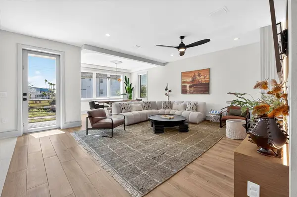 100 12TH ST N, Bradenton Beach, FL 34217