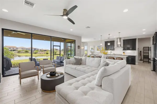 8310 CARRHILL PL, Parrish, FL 34219