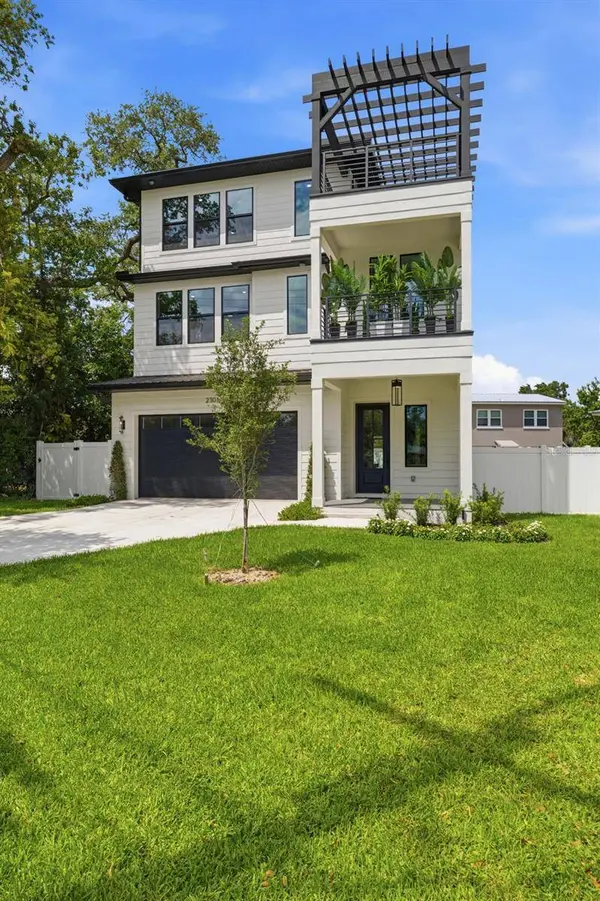 2301 N RIDGEWOOD AVE, Tampa, FL 33602