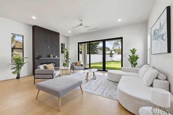 2301 N RIDGEWOOD AVE, Tampa, FL 33602