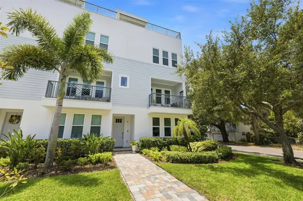 2442 W MISSISSIPPI AVE #1, Tampa, FL 33629