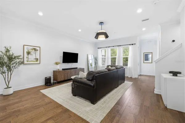 2442 W MISSISSIPPI AVE #1, Tampa, FL 33629