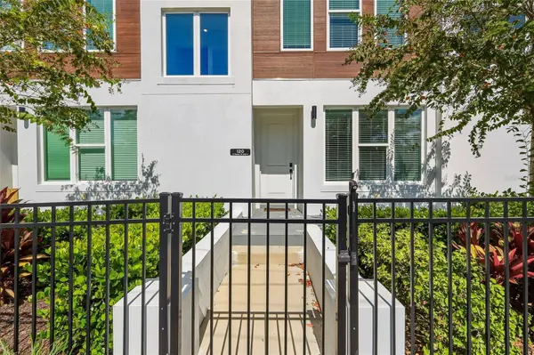 120 E GLADYS ST #5