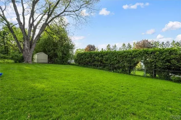 56 Court Knolle, New Hartford, NY 13413