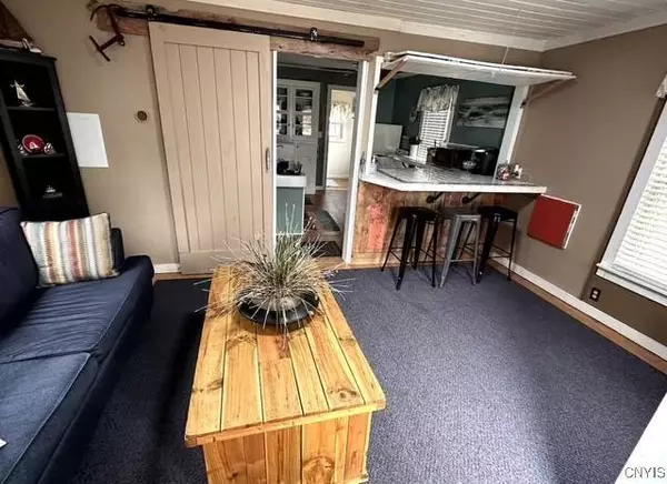 2321 Oneida ST, Verona Beach, NY 13162