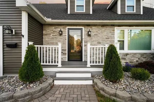 411 Sunlit TER, Utica, NY 13502