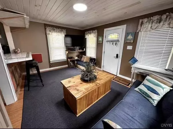 2321 Oneida ST, Verona Beach, NY 13162