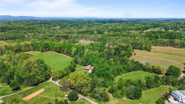 6277 Reidsville RD, Kernersville, NC 27284