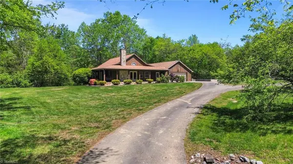 6277 Reidsville RD, Kernersville, NC 27284