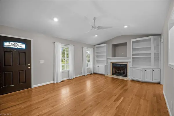 1629 Alyece CT, Burlington, NC 27215