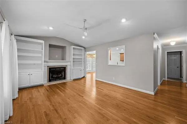 1629 Alyece CT, Burlington, NC 27215