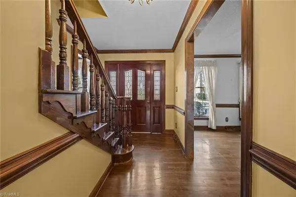 2404 Saddle Club RD, Burlington, NC 27215