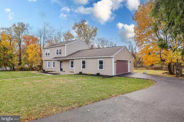 2198 GALE DR, Harrisburg, PA 17110