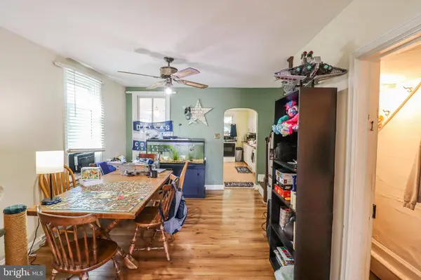 54 NISSLEY ST, Middletown, PA 17057