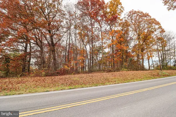 202 S FRIENDS RD, Nottingham, PA 19362