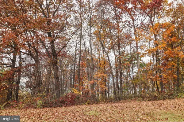 202 S FRIENDS RD, Nottingham, PA 19362