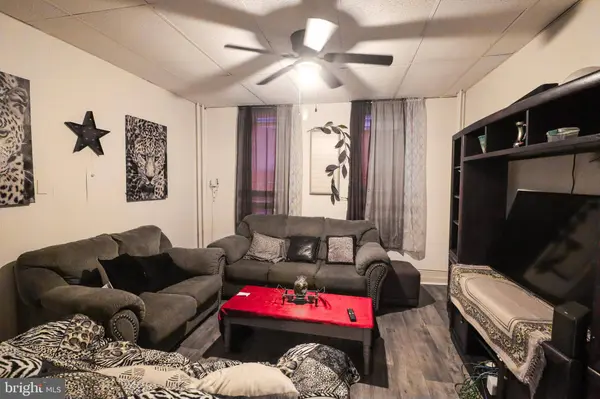 440 E WALNUT ST, York, PA 17403