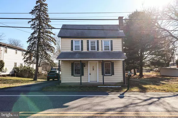 6481 CHAMBERS HILL RD, Harrisburg, PA 17111