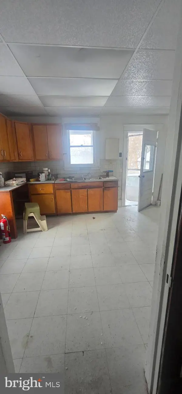 18064 CUSSEWAGO RD, Meadville, PA 16335