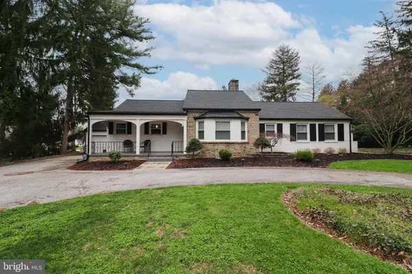 1023 BROCKIE DR, York, PA 17403