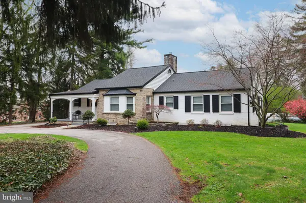 1023 BROCKIE DR, York, PA 17403