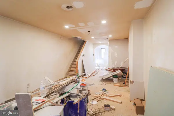 427 MUENCH ST, Harrisburg, PA 17102