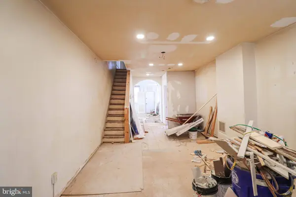 427 MUENCH ST, Harrisburg, PA 17102