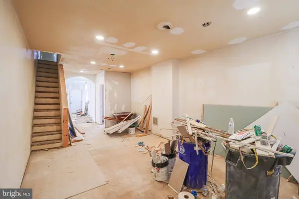 427 MUENCH ST, Harrisburg, PA 17102