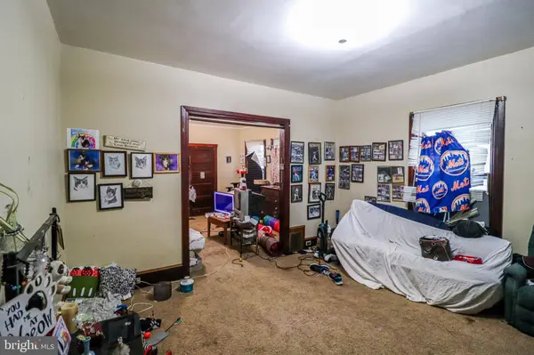 854-856 MEMORIAL AVE, Williamsport, PA 17701