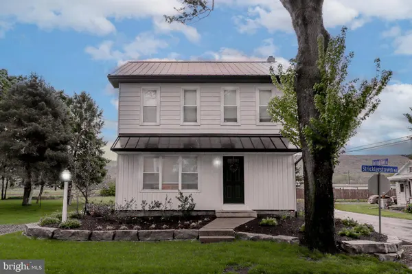 240 STRICKLERSTOWN RD, Newmanstown, PA 17073