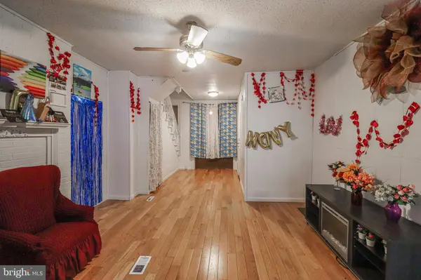 1632 DERRY ST, Harrisburg, PA 17104