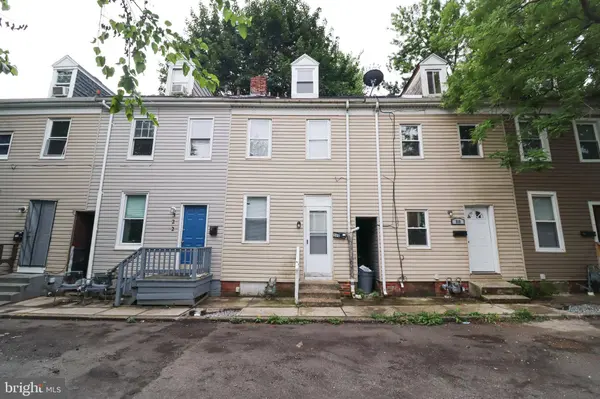 320 WALLACE ST