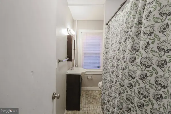 320 WALLACE ST, York, PA 17403