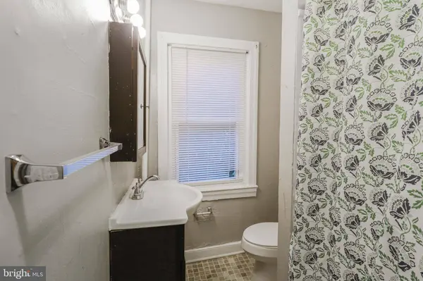 320 WALLACE ST, York, PA 17403