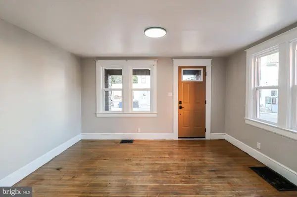 600 W COLLEGE AVE, York, PA 17401