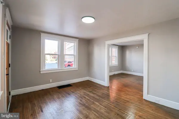 600 W COLLEGE AVE, York, PA 17401