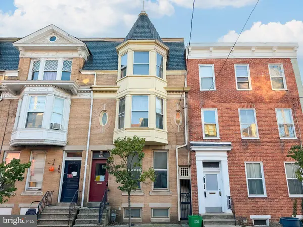 104 S PERSHING AVE