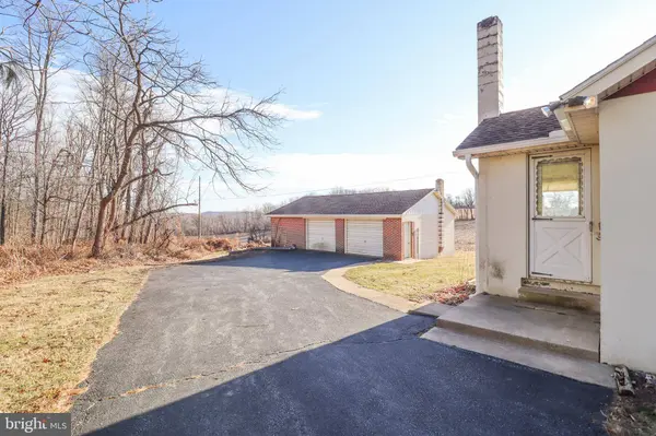 153 WALNUT VALLEY CT, Wrightsville, PA 17368