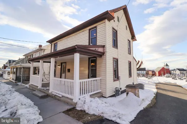 34 S PLEASANT AVE, Dallastown, PA 17313