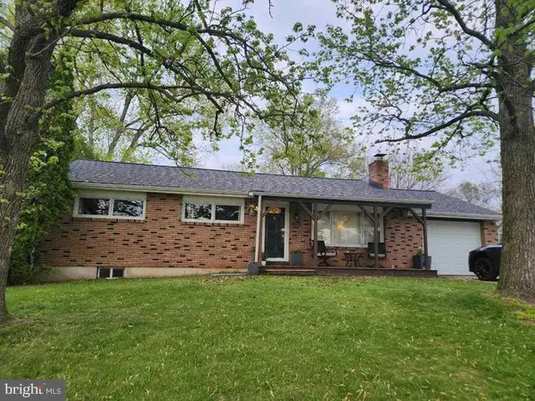 2777 ROOSEVELT AVE, York, PA 17408