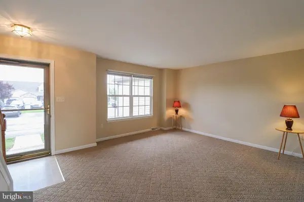 50 STONECROP LN, Manchester, PA 17345