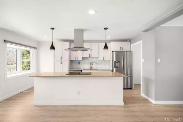 5272 E Dartmouth AVE, Denver, CO 80222