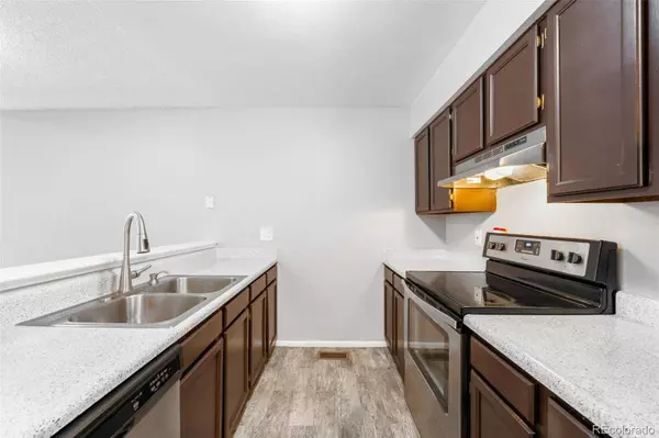 14343 E Dickinson DR #E, Aurora, CO 80014