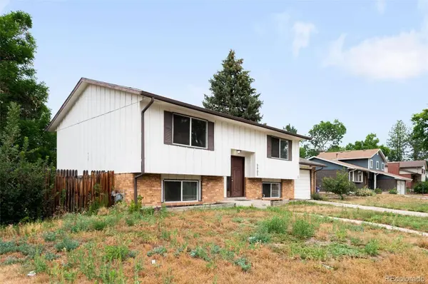 2905 S Pierce ST, Denver, CO 80227