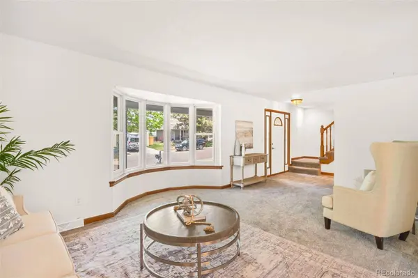 6470 S Locust WAY, Centennial, CO 80111