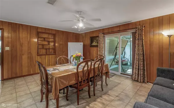 1207 Park Highway, Minden, LA 71055