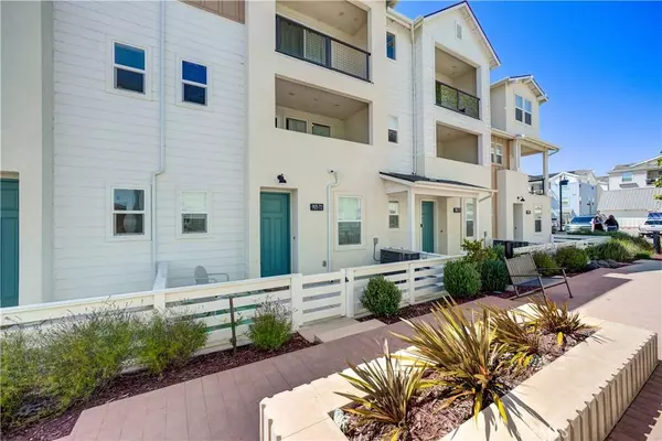 905 Madonna RD #72, San Luis Obispo, CA 93405