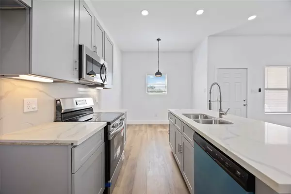 9723 Cargill ST #B, Houston, TX 77029