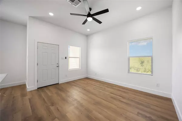 9723 Cargill ST #B, Houston, TX 77029