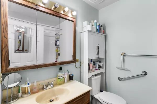 Surrey, BC V3S 7T9,18768 64 Ave